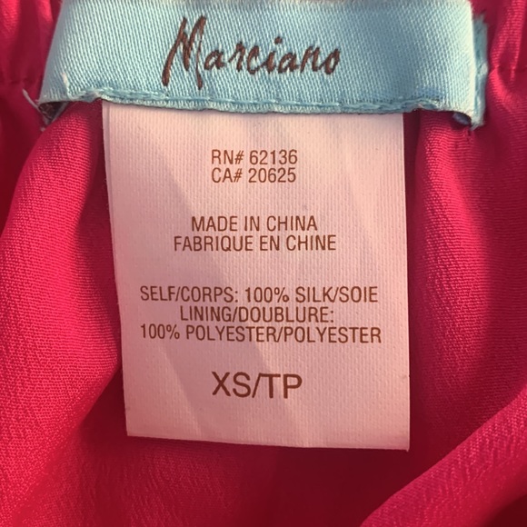 Off the shoulder Fuchsia dress - Picture 4 of 6